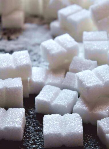 Jak zastąpić cukier w i czy jest to konieczne?